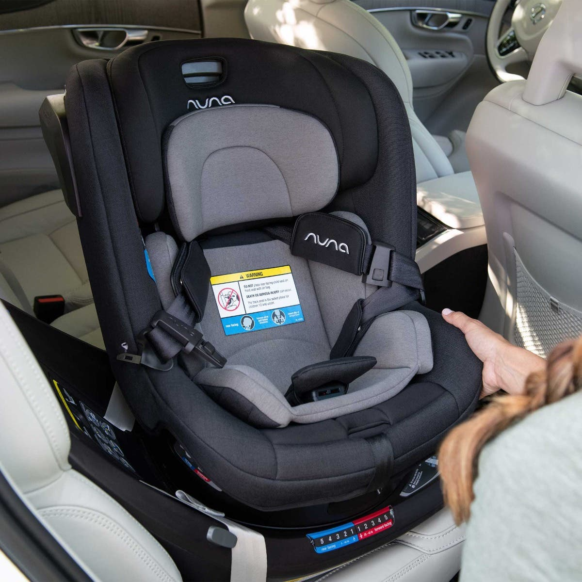 nuna car seat swivel