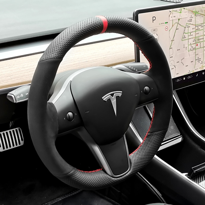 tesla steering wheels